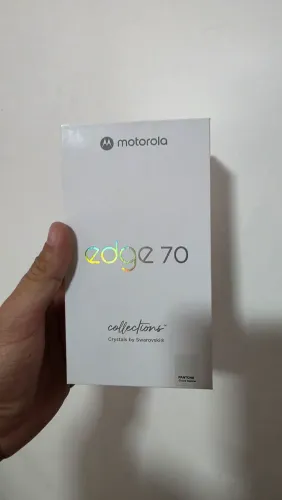 SMARTPHONE MOTOROLA EDGE 70 EDIÇÃO ESPECIAL SWAROVSK - LACRADO - GARANTIA - NOTA FISCAL