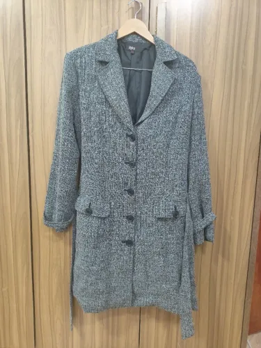 Casaco sobretudo feminino cinza tamanho GG marca rêa