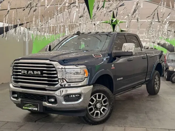 Ram 3500 Limited Longhorn 6.7 TB CD Diesel 2024
