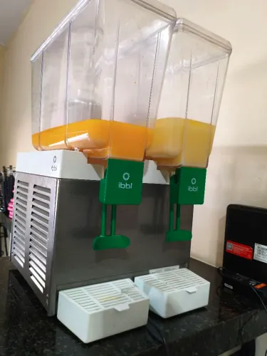 Refresqueira ibbl com 2 cubas de 15 l