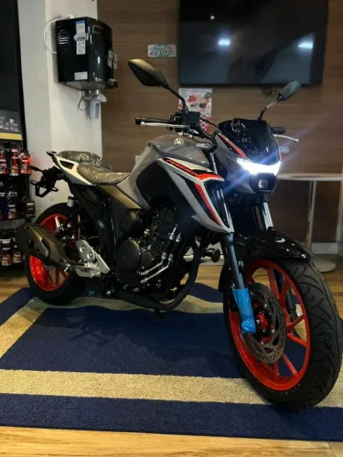 FZ25 fazer 250 0km 2026 **Entrada R$0,00 ou R$13.600,00**