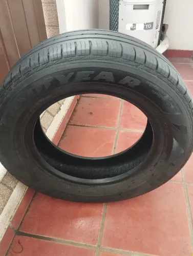 Pneu 175 70 14