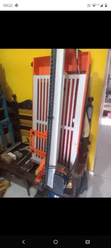 Máquina de bancada nova