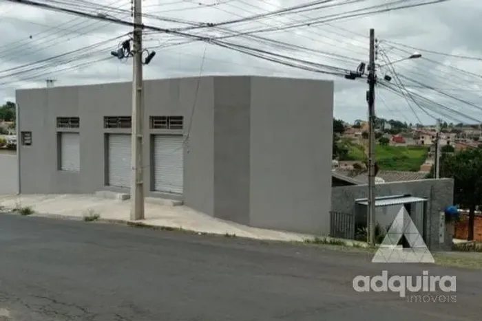 Casa à venda 3 Quartos, 2 Vagas, 312 m², Contorno