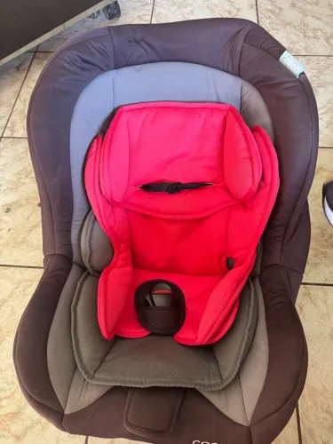 Cadeirinha automotiva infantil 