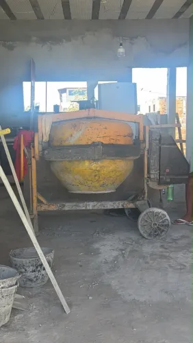 Vende-se bitoneira em perfeito estado!