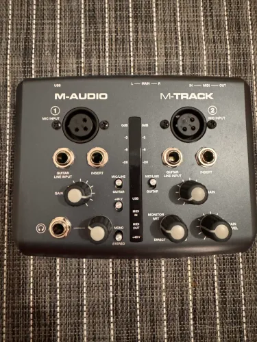 M-audio M-track