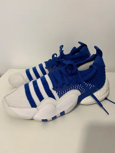 tênis adidas trae young 2.0 azul e branco