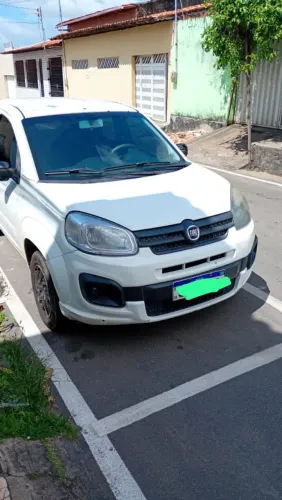 Fiat Uno Attractive 1.0 EVO Fire Flex 8V 5P 2020