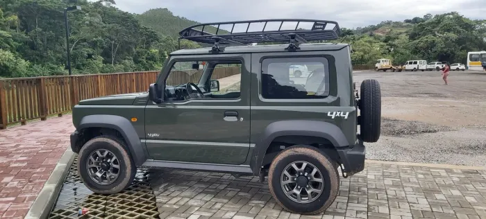 Bagageiro Thule Canyon completo para Jimny Sierra 