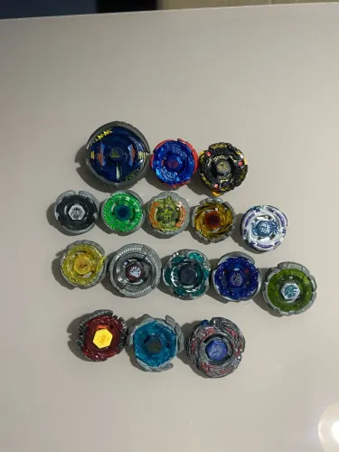 Beyblades Geração Metal Fusion, Metal Masters, Metal Fury