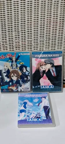 Kit de DVDs de Anime - Séries Completas + Brinde ( Bankai Anime) Funcionando perfeitamente