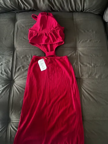 Vestido Vermelho IAAS
