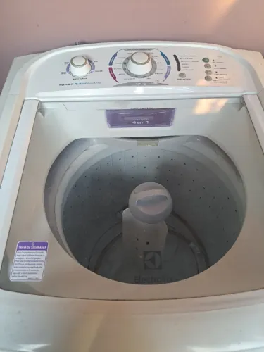 Máquina de lavar Electrolux 15 kg