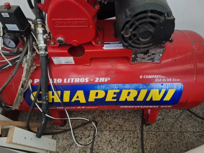 COMPRESSOR 