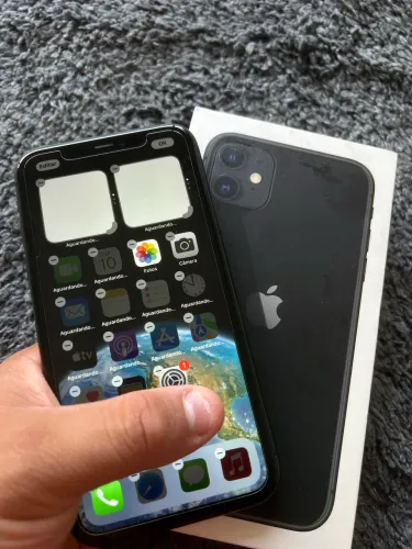 Vendo iPhone 11 único dono