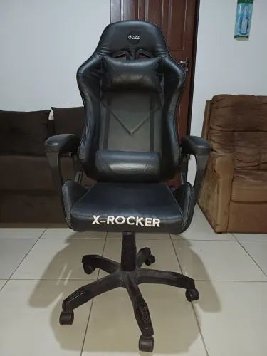 ? Cadeira Gamer X-Rocker - Estado de Nova, Muito Conservada