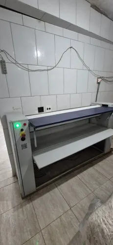 Calandra industrial semi nova