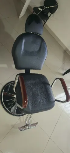 Vendo móveis para salão de beleza 