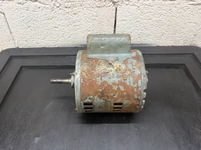Motor Elétrico Antigo - Para Reparo / Avaliação
