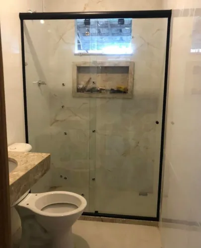 Box de banheiro de vidro
