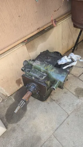 Vendo cambio Mercedez Benz 1113 original e revisado