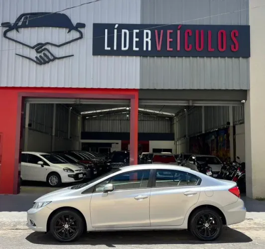 Honda Civic Sedan LXR 2.0 Flexone 16V Aut. 4P 2014