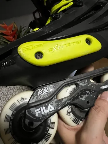 Roller Fila semiprofissional ABEC 7 TAM 42/43
