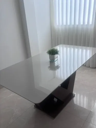 Mesa de jantar retangular 1,80x090