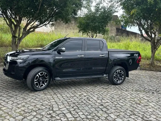 Toyota Hilux CD SRX 4X4 2.8 TDI 16V Diesel Aut. 2021