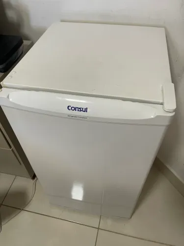 Frigobar cônsul novinho 