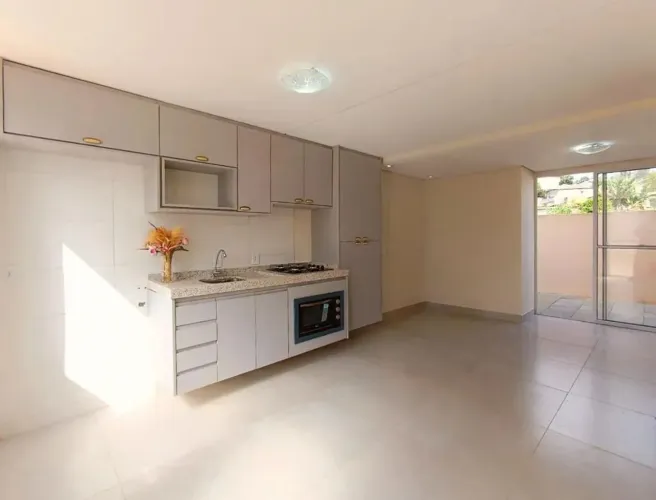 Casa à venda em Cotia, Centro (Caucaia do Alto), com 2 quartos, com 50 m², Vista Caucaia C