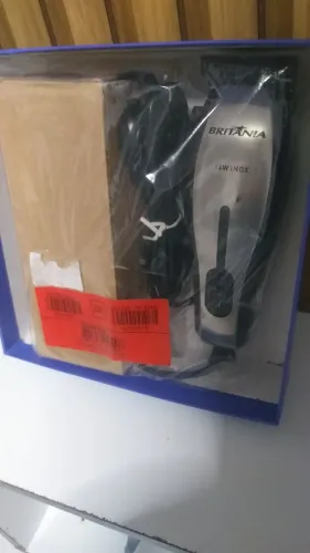 Máquina de cortar cabelo nova