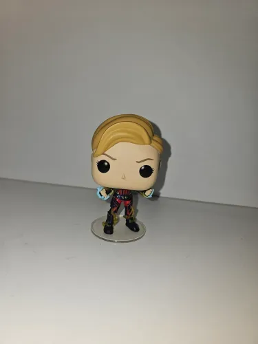 Boneco de coleção/ Bomeca coleção Capitã Marvel Funko Pop
