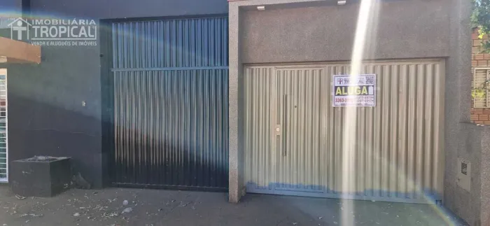 ALUGA-SE CASA COM PISCINA NO SETOR NOVA CAPITAL EM PORTO NACIONAL - TO