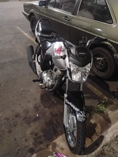 Start 160 prata 2024, apenas 6000 km