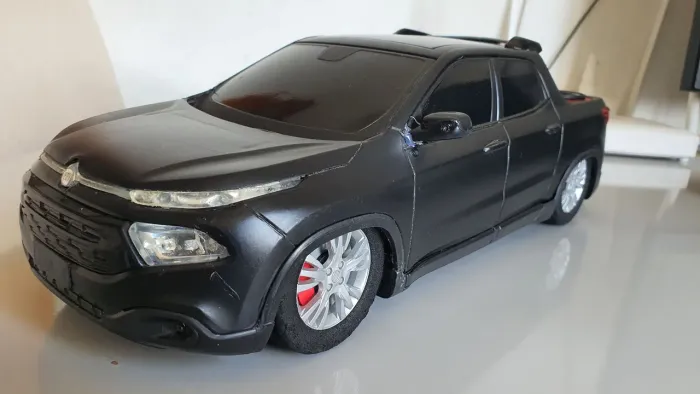 Fiat toro miniatura