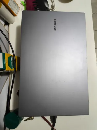 (Galaxy Book4, carregador original, de brinde um suporte pra o notebook 