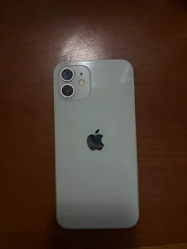 IPhone 12 (64gb) tela quebrada VALOR NEGOCIÁVEL