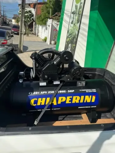 Compressor de Ar 250 Litros 175 Psi 5CV Profissional Chiaperini (Novo/Loja)