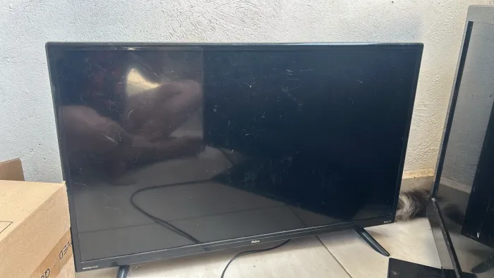 Duas TV?s com defeito