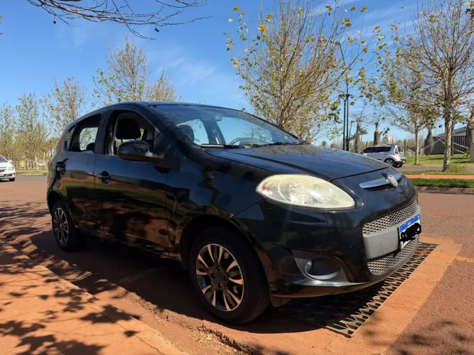 Fiat Palio Attractive 1.0 EVO Fire Flex 8V 5P 2013