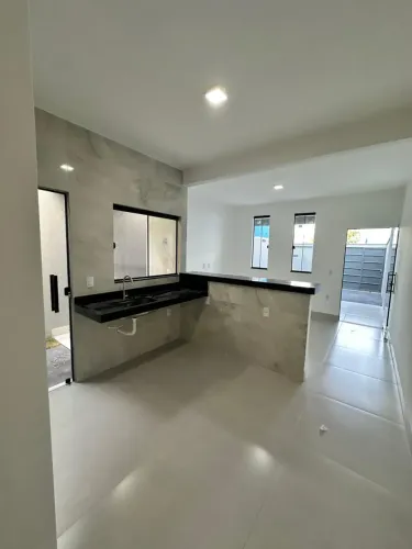 Vendo casa 3 quartos -  Buena Vista - 5 mil de Entrada apenas