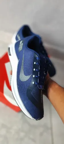 Tênis Nike Zoom Azul tamanho 40