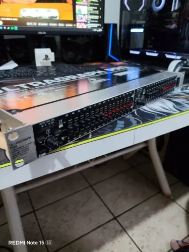 Equalizador behringer ultragraph pro
