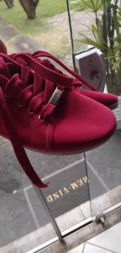 TÊNIS PINK MOLECA 34