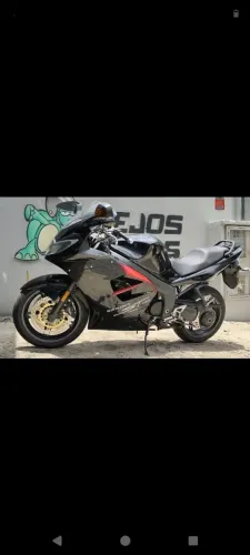 ? TRIUMPH SPRINT 2009 - EXCELENTE ESTADO!
