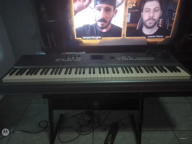 Yamaha MM8 Sintetizador + Pedal e Fonte | Excelente Estado