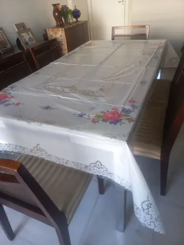 Toalha de mesa de plástico com pinturas florais
