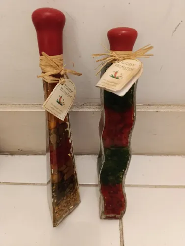 Lote de 2 garrafas decorativas de conserva